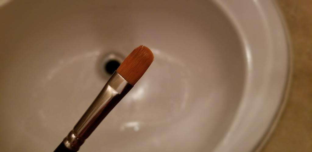 How to clean oil paint brushes step 4